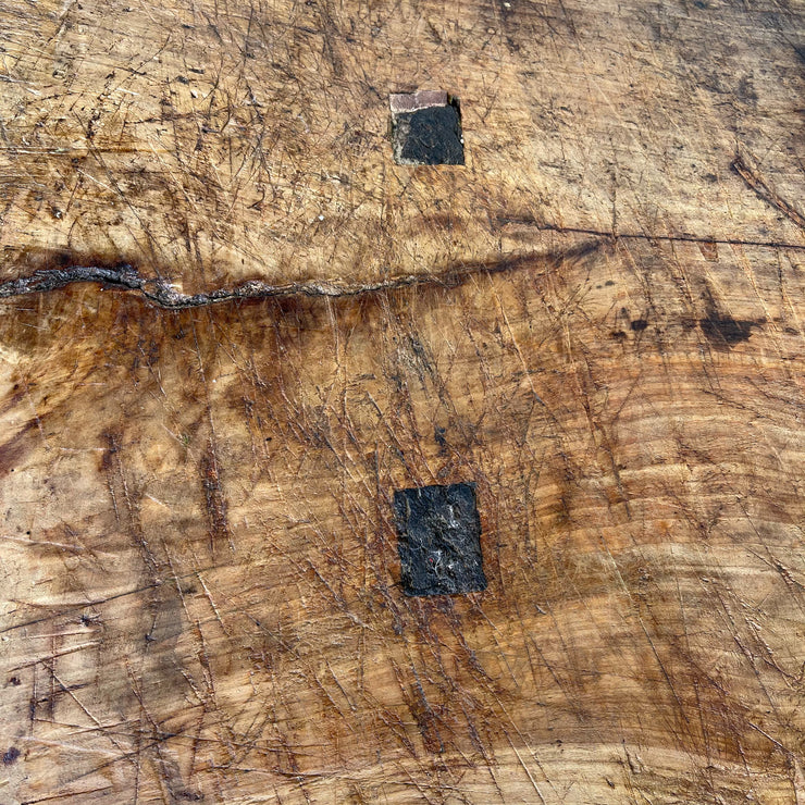 COFFEE TABLE 58.5" X 24.5" X 18.5"