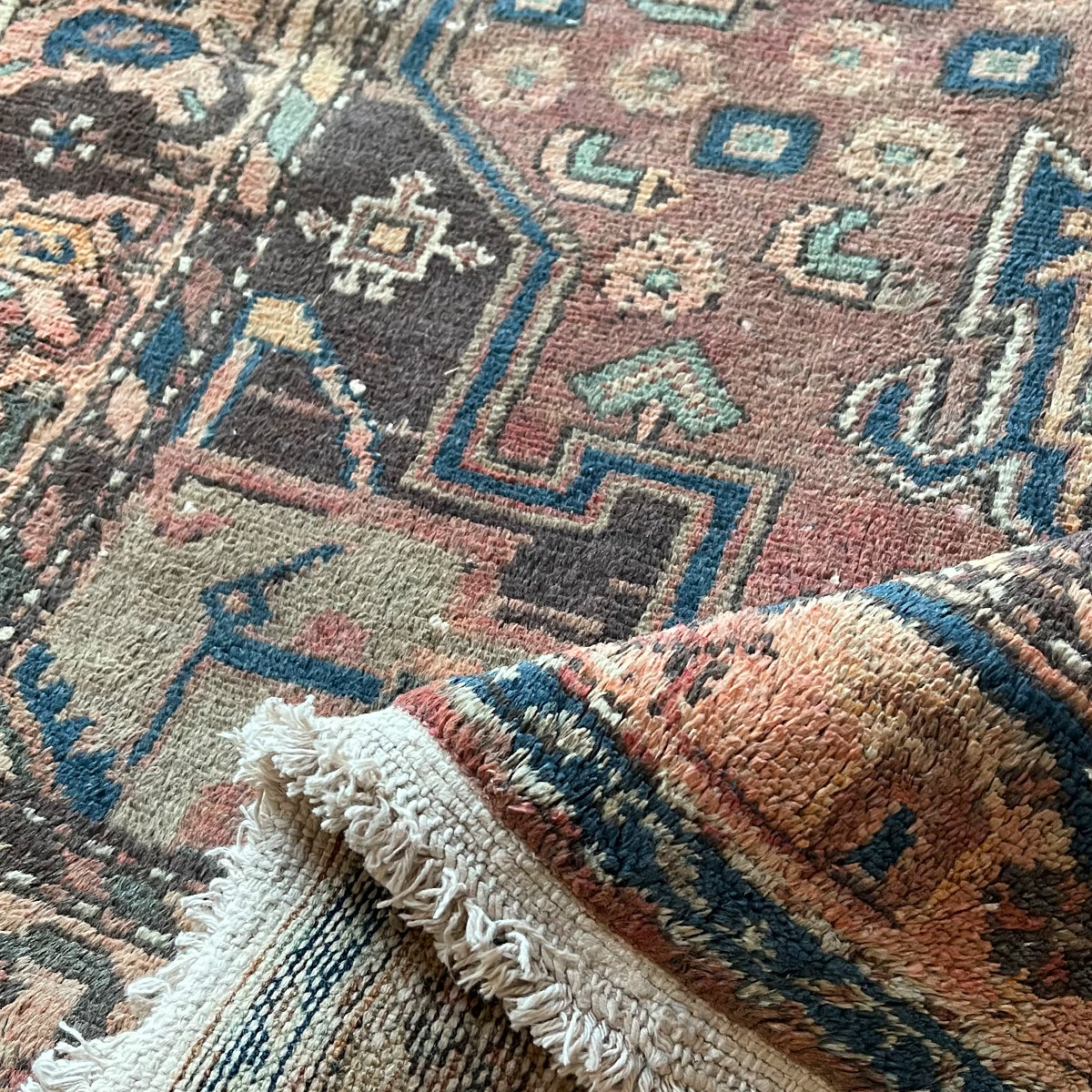RUGS | VINTAGE – Juxtaposition Home